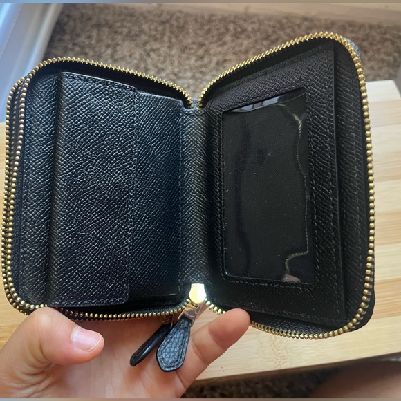 Coach Wallet - Picture 5 of 5